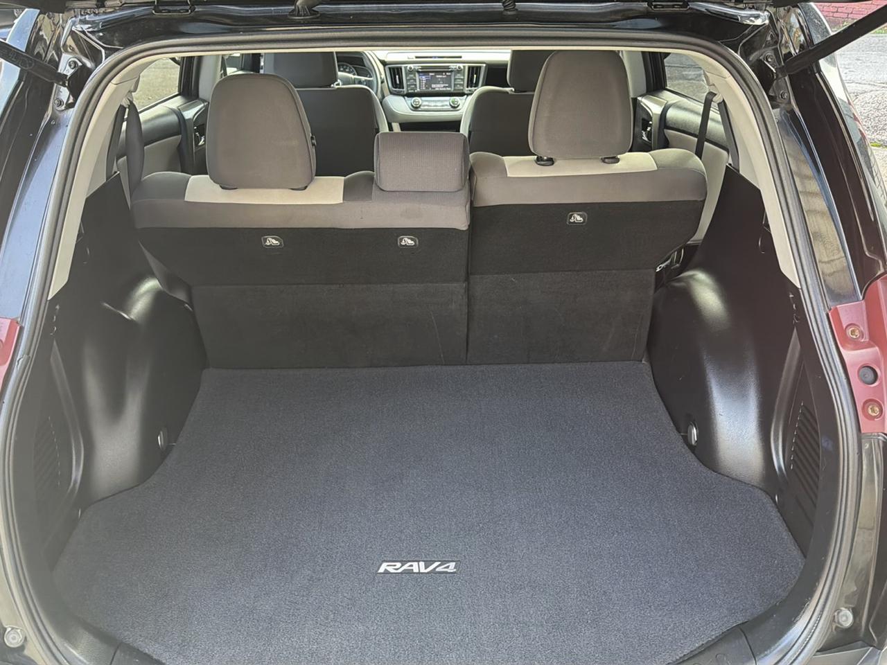 Toyota RAV4 AWD 4dr XLE (Natl) 2014