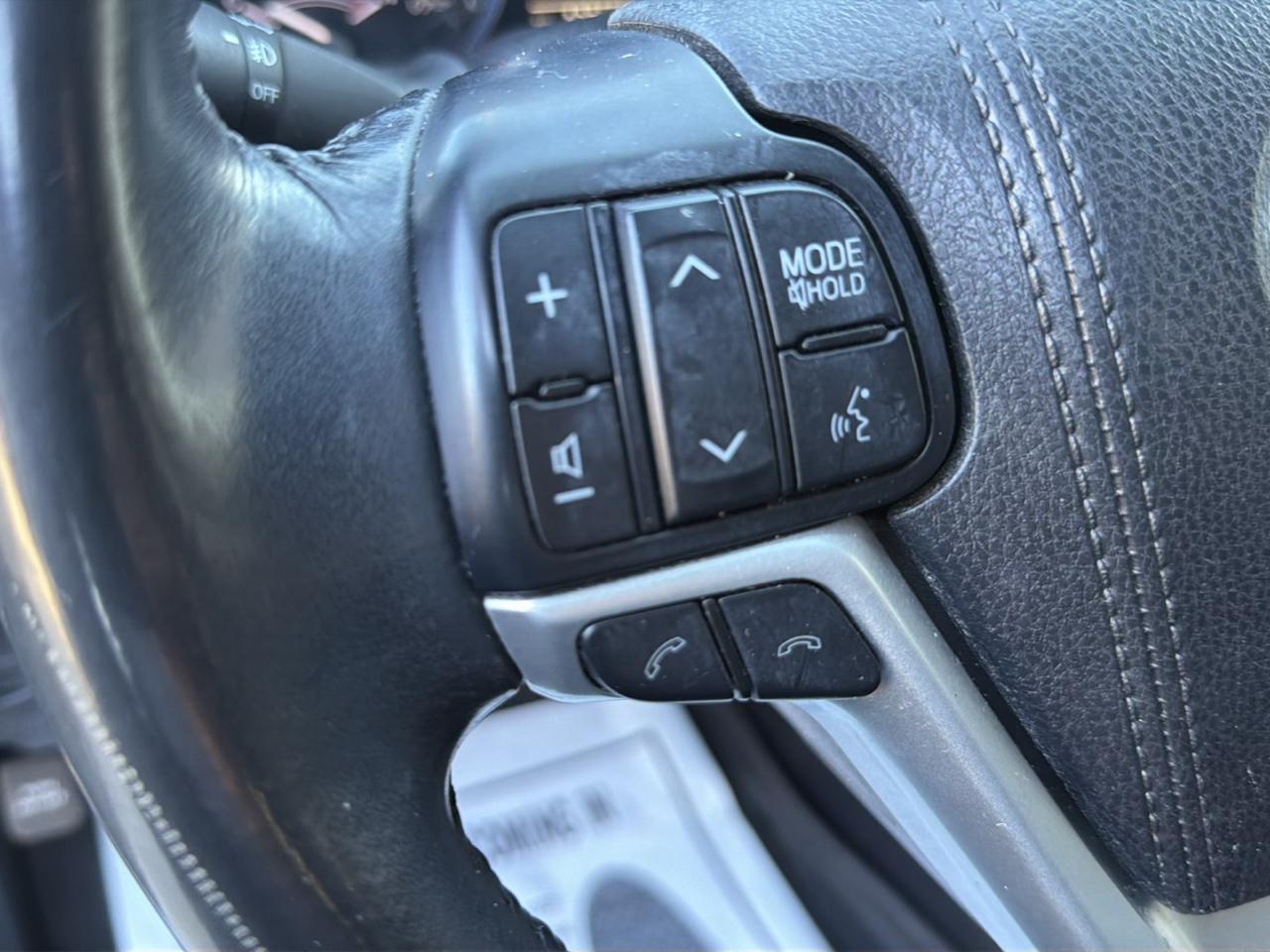 Toyota Highlander XLE V6 AWD (Natl) 2017