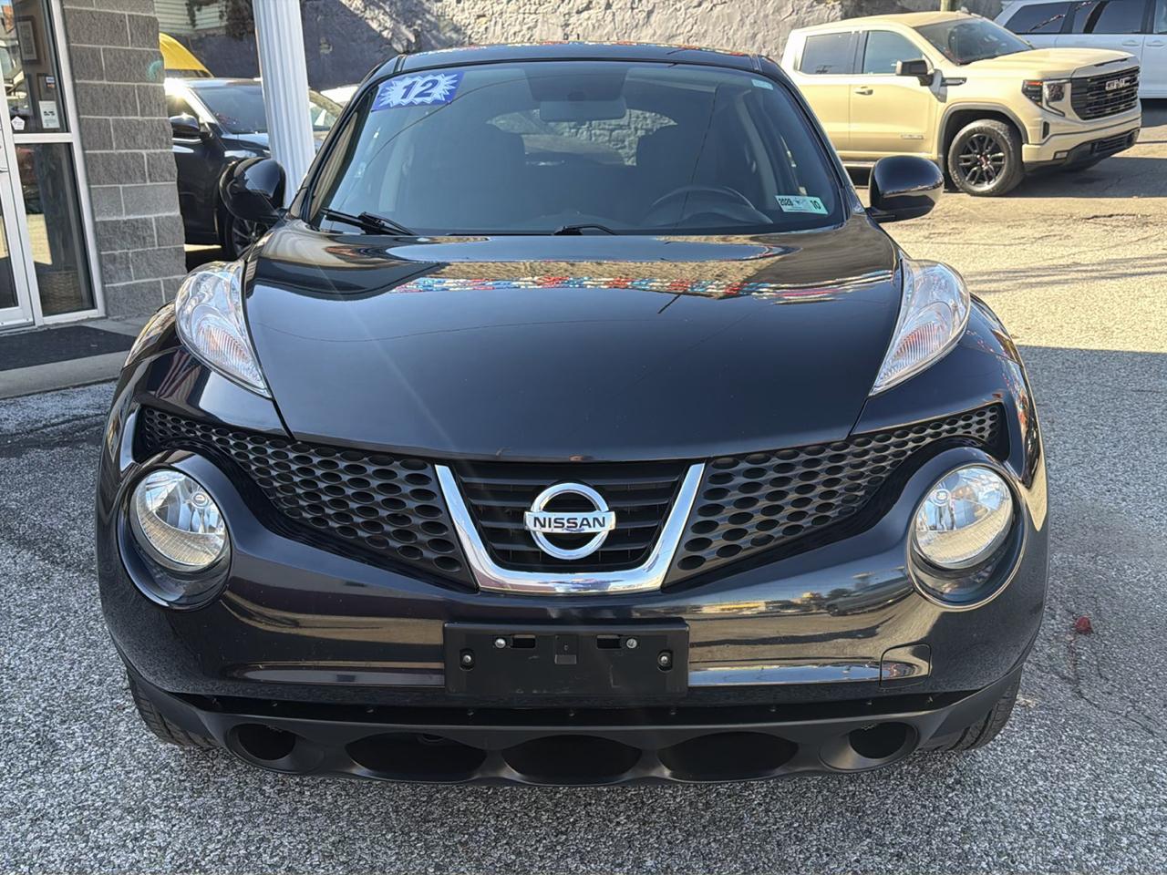 Nissan Juke 5dr Wgn CVT SV AWD 2012