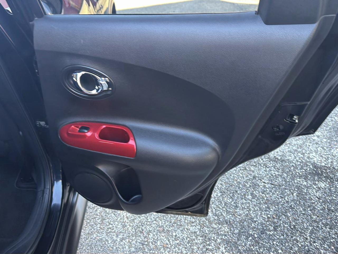 Nissan Juke 5dr Wgn CVT SV AWD 2012