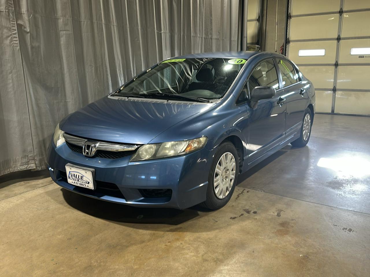 Honda Civic DX-VP Sedan 5-Speed AT 2010