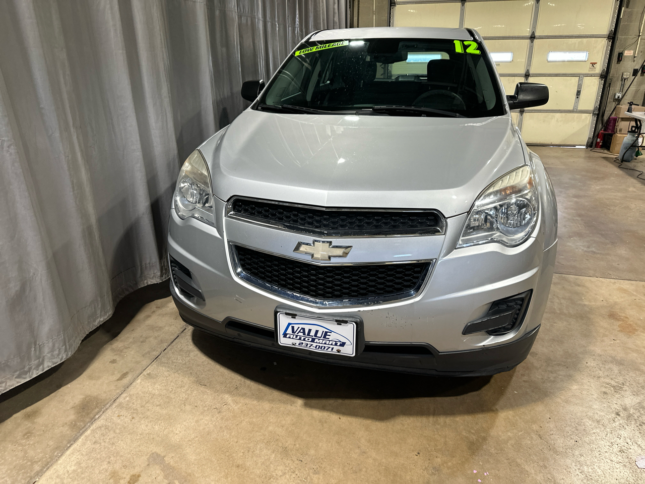 Chevrolet Equinox LS 2WD 2012 Chevrolet Equinox LS 2WD 2012