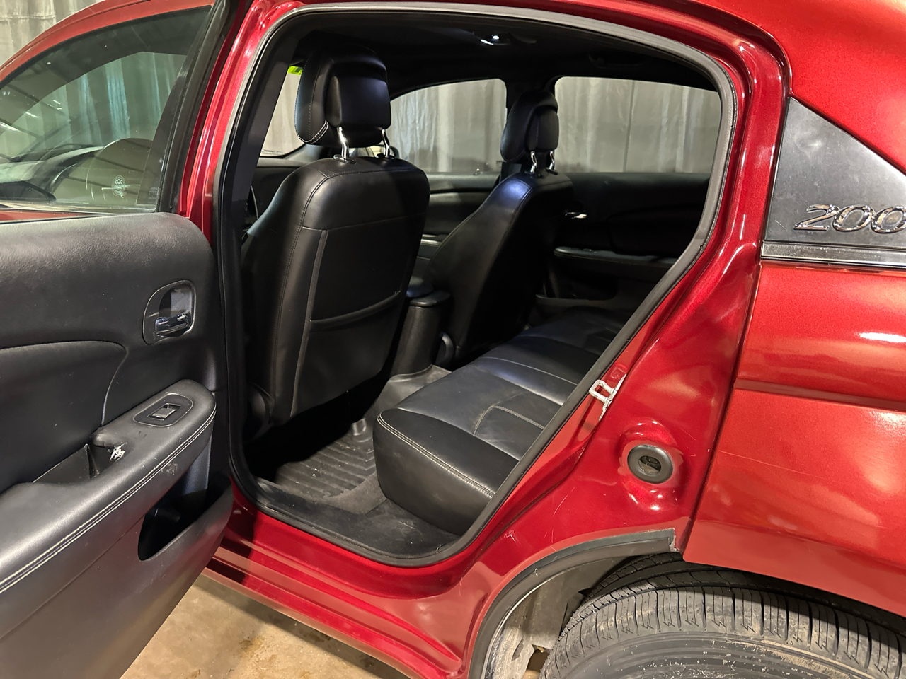 Chrysler 200 Limited 2011 Chrysler 200 Limited 2011