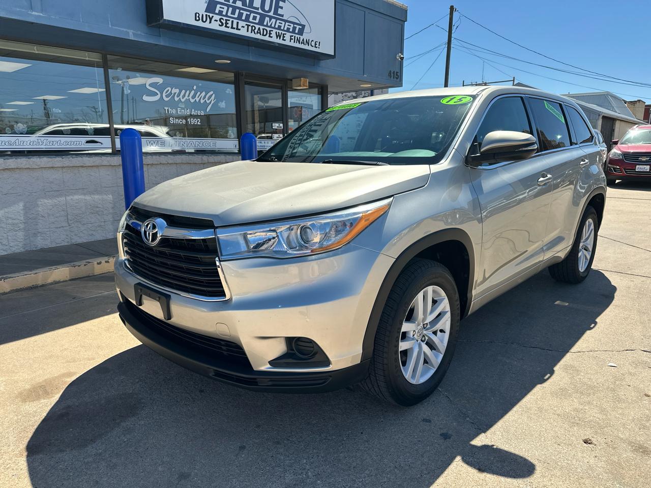 Toyota Highlander LE FWD I4 2015