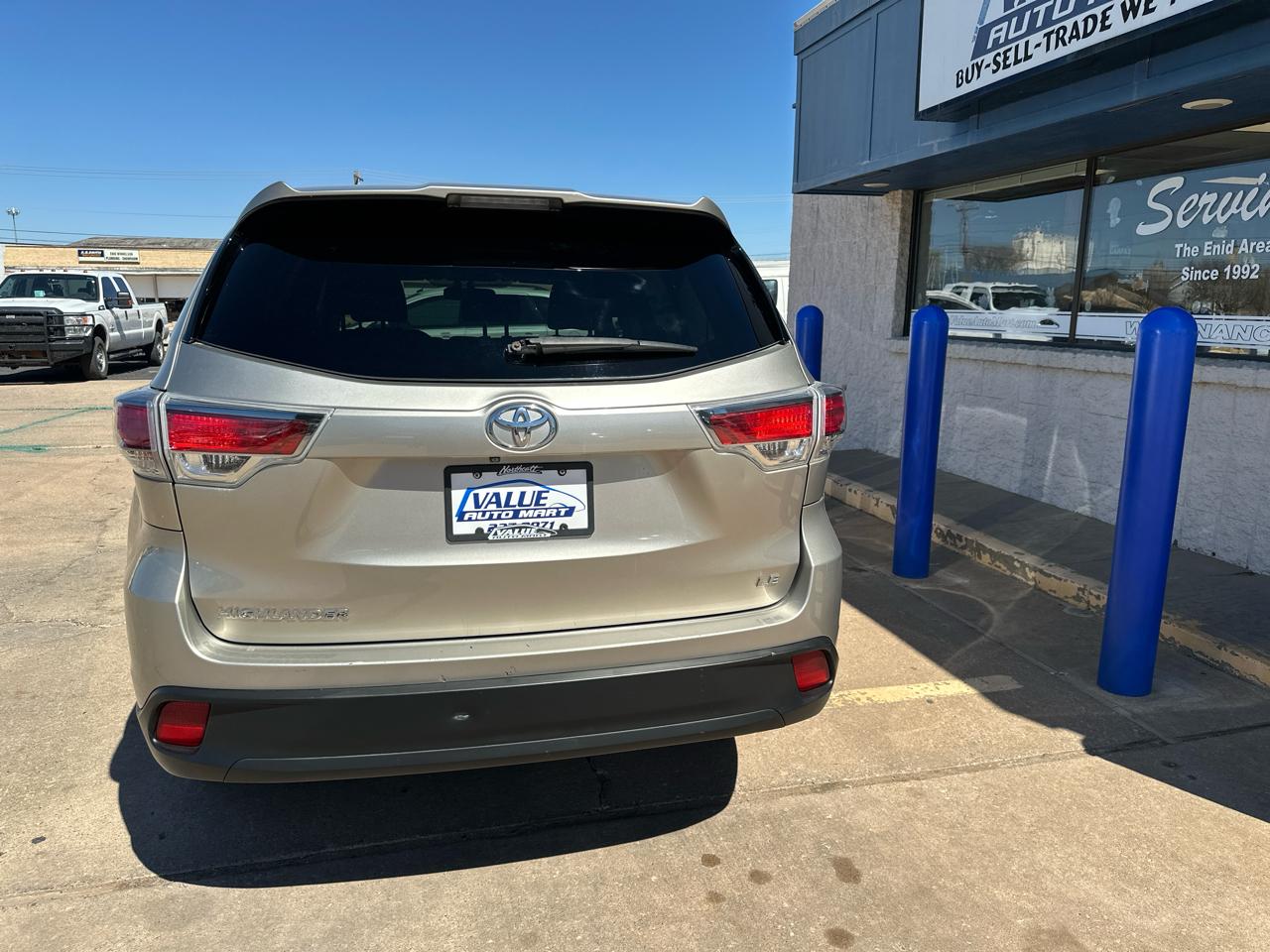 Toyota Highlander LE FWD I4 2015