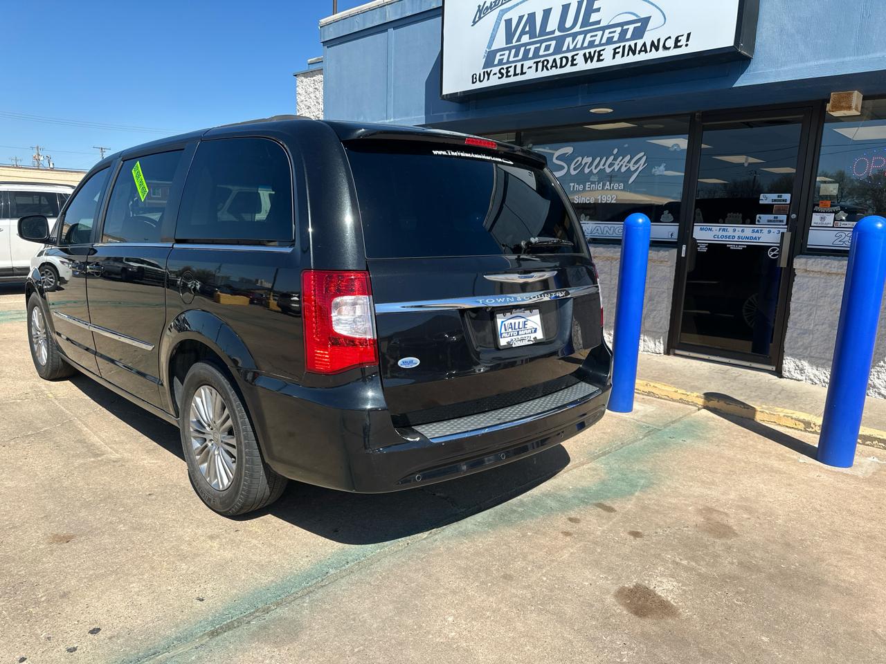Chrysler Town & Country Touring-L 2015