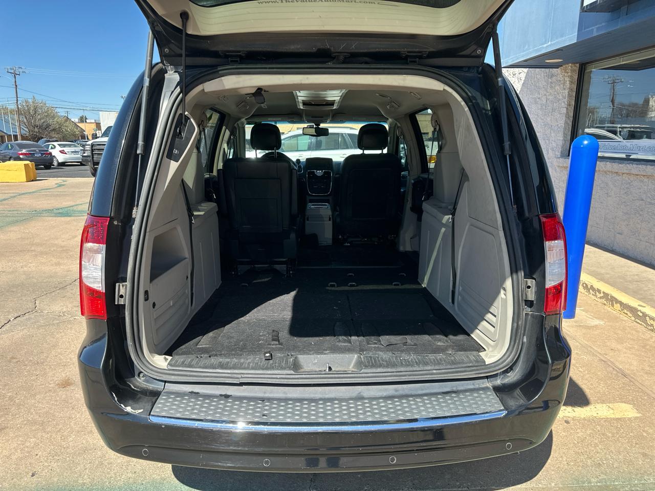 Chrysler Town & Country Touring-L 2015
