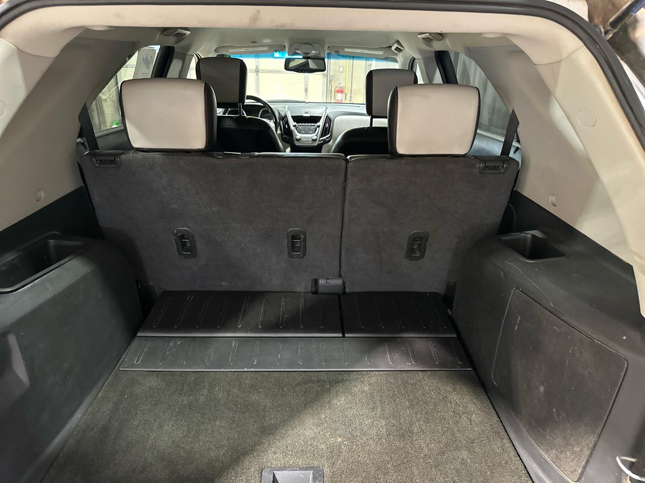 Chevrolet Equinox 2LT 2WD 2011