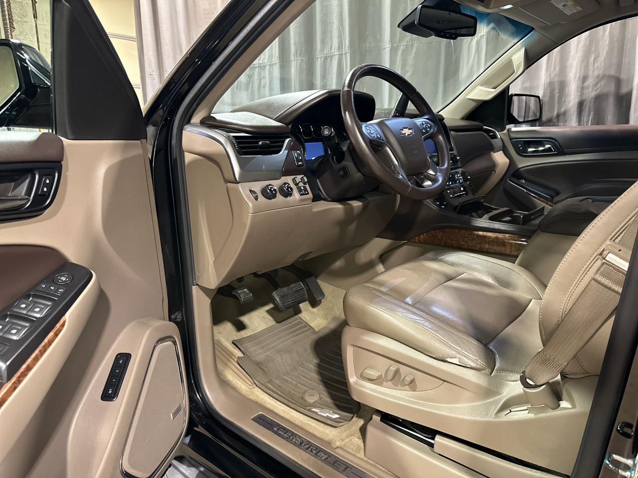 Chevrolet Suburban LTZ 1500 4WD 2015