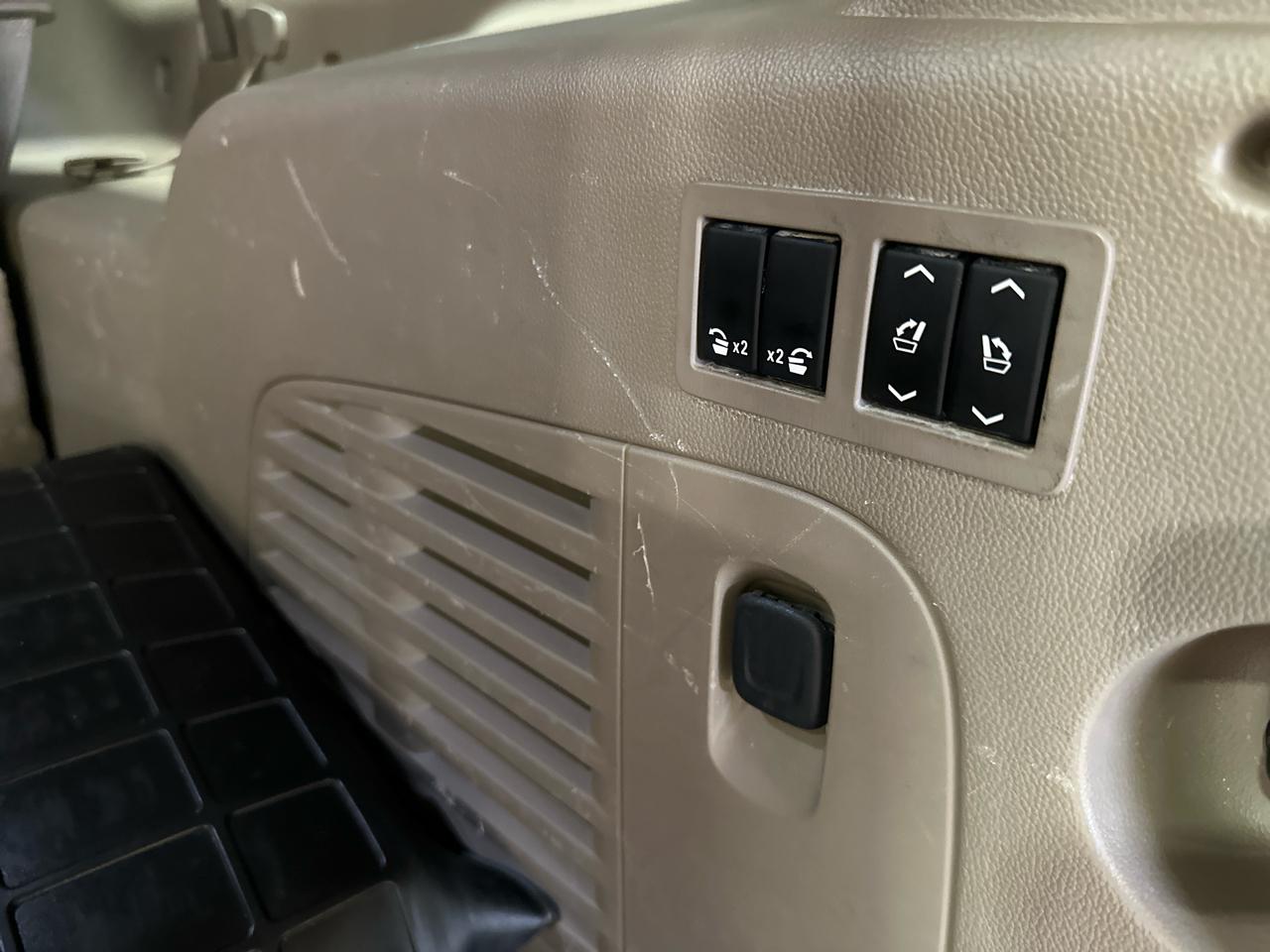 Chevrolet Suburban LTZ 1500 4WD 2015