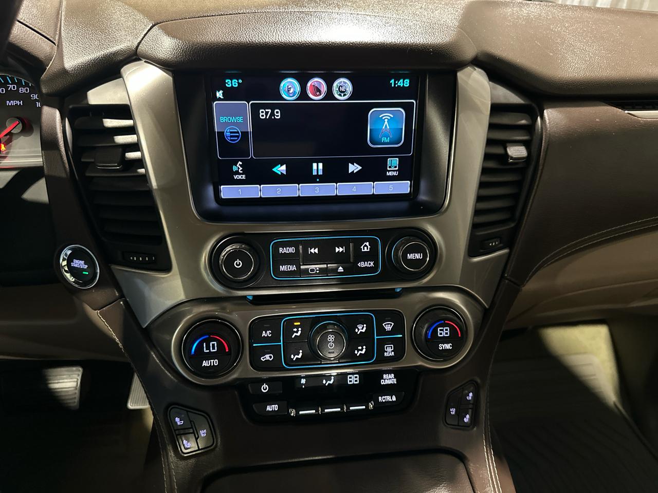 Chevrolet Suburban LTZ 1500 4WD 2015