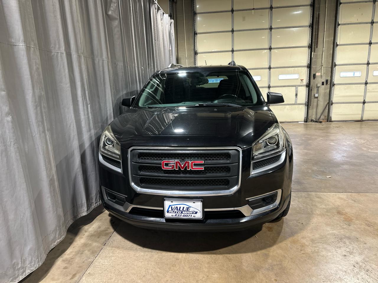 GMC Acadia SLE-1 AWD 2013