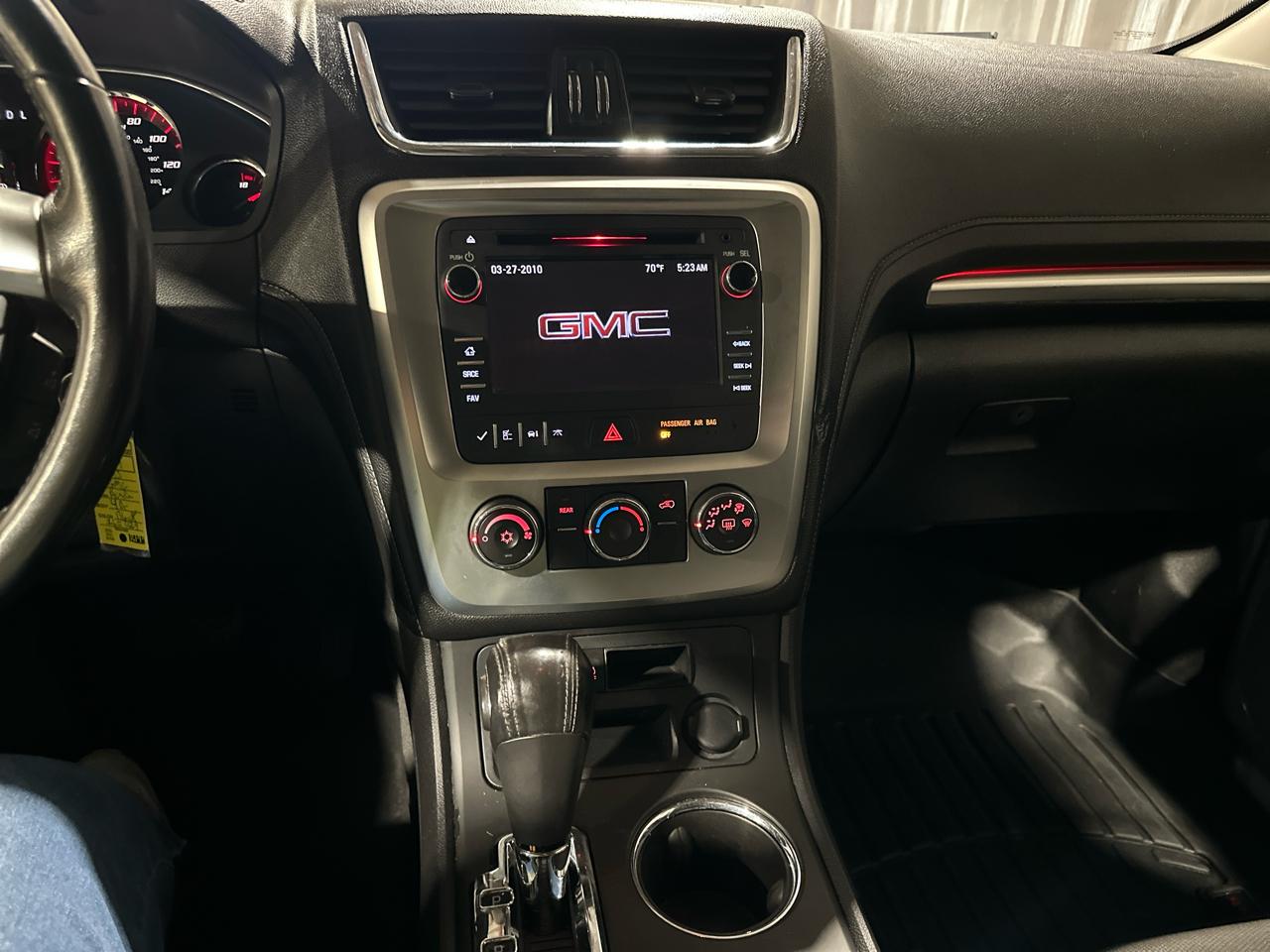 GMC Acadia SLE-1 AWD 2013