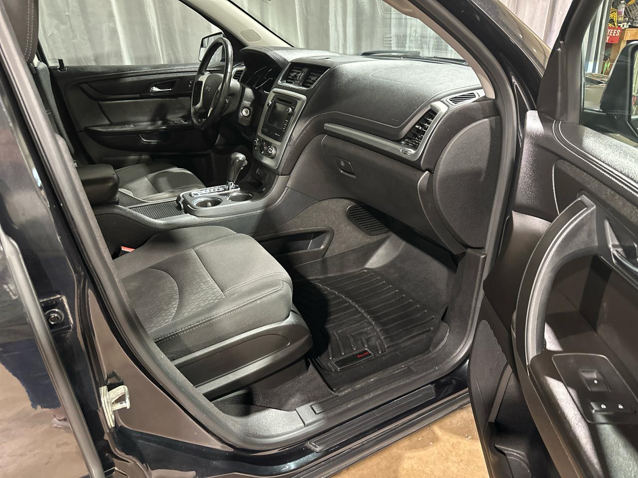 GMC Acadia SLE-1 AWD 2013