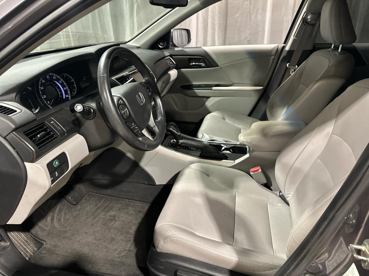Honda Accord EX-L Sedan CVT 2013
