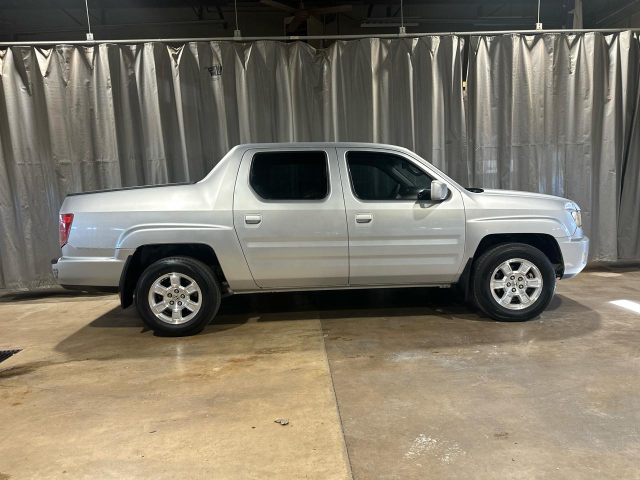 Honda Ridgeline RTS 2010