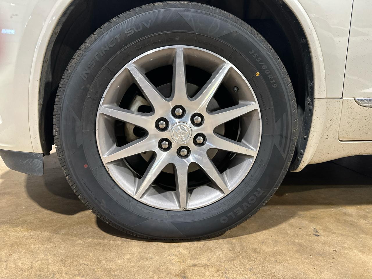 Buick Enclave Leather FWD 2015