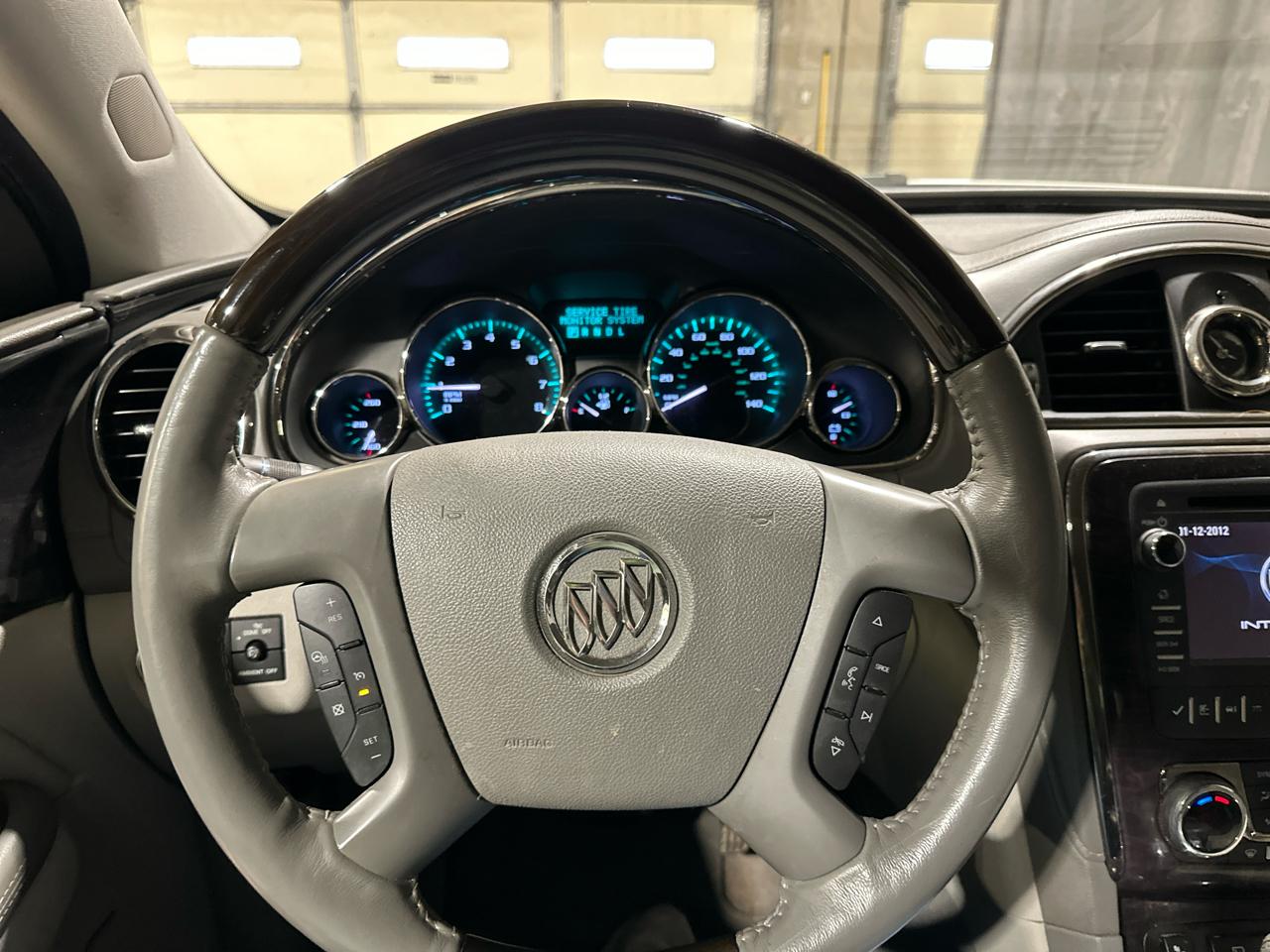 Buick Enclave Leather FWD 2015