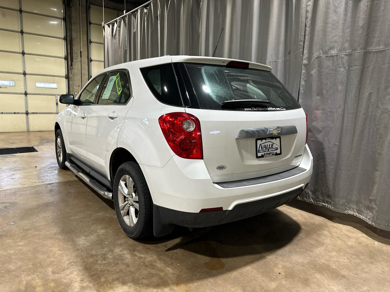 Chevrolet Equinox LS 2WD 2012