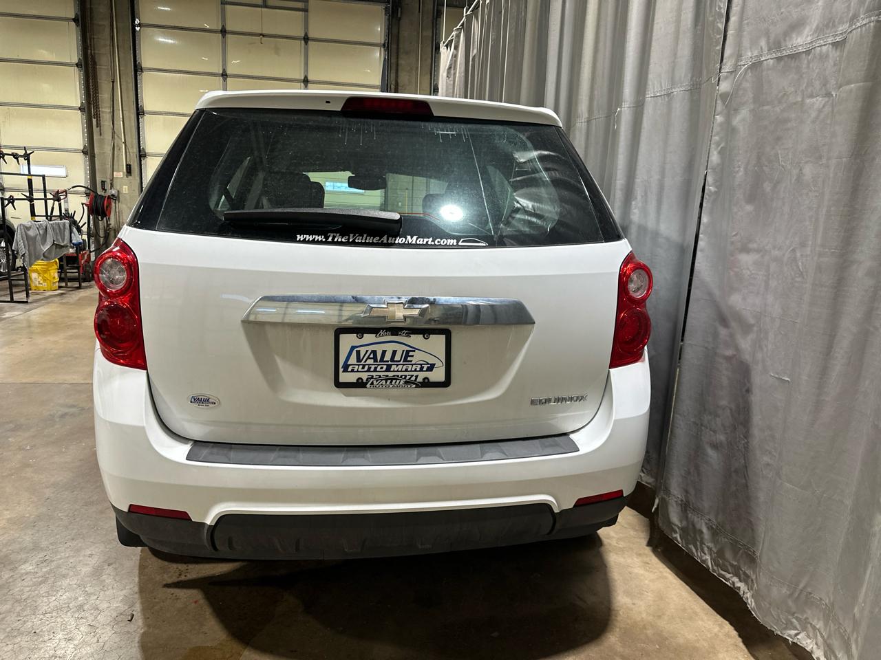 Chevrolet Equinox LS 2WD 2012