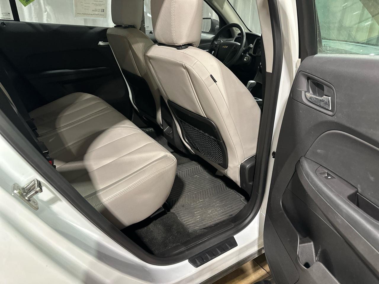 Chevrolet Equinox LS 2WD 2012