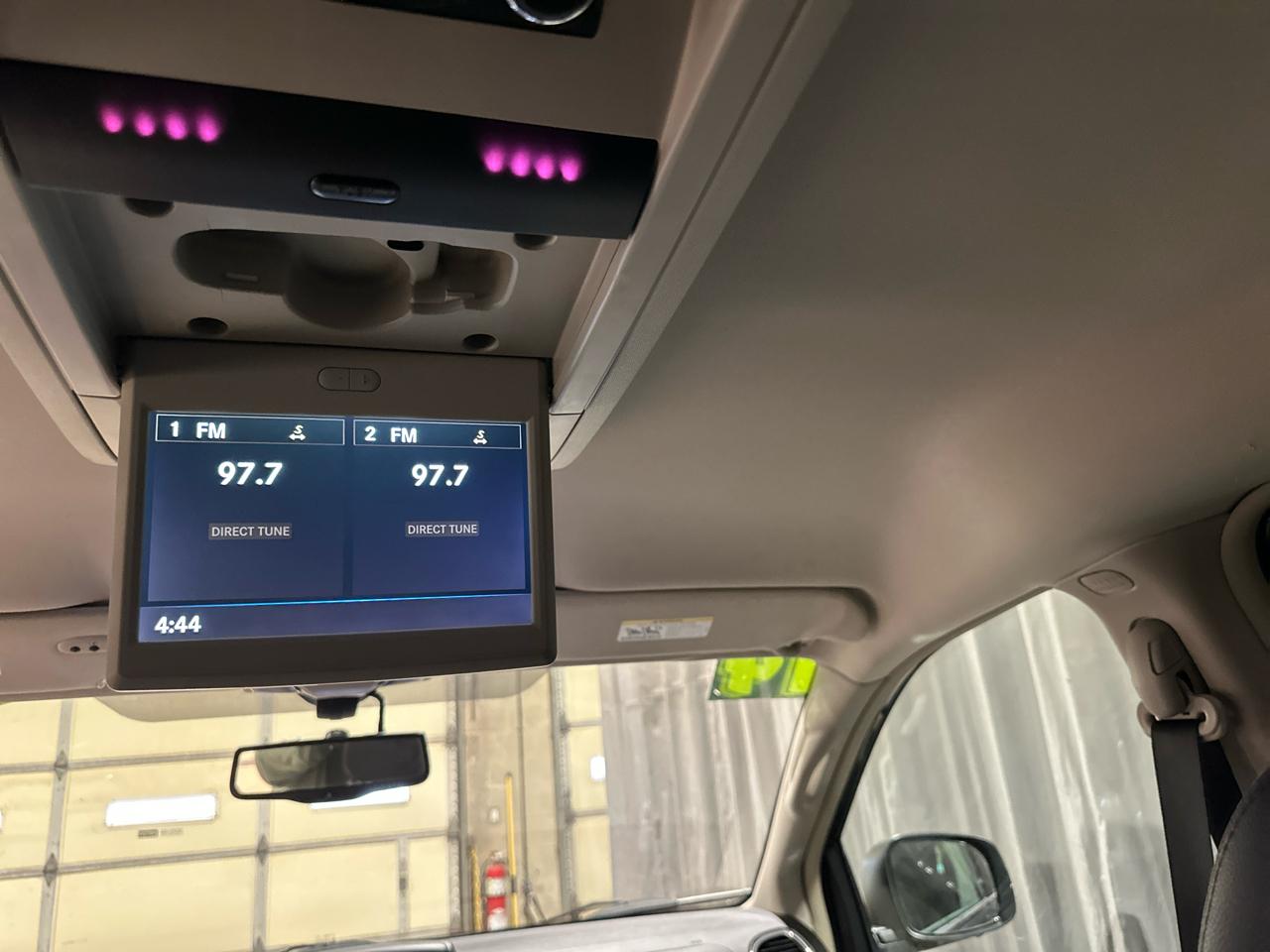 Chrysler Town & Country Touring-L 2014