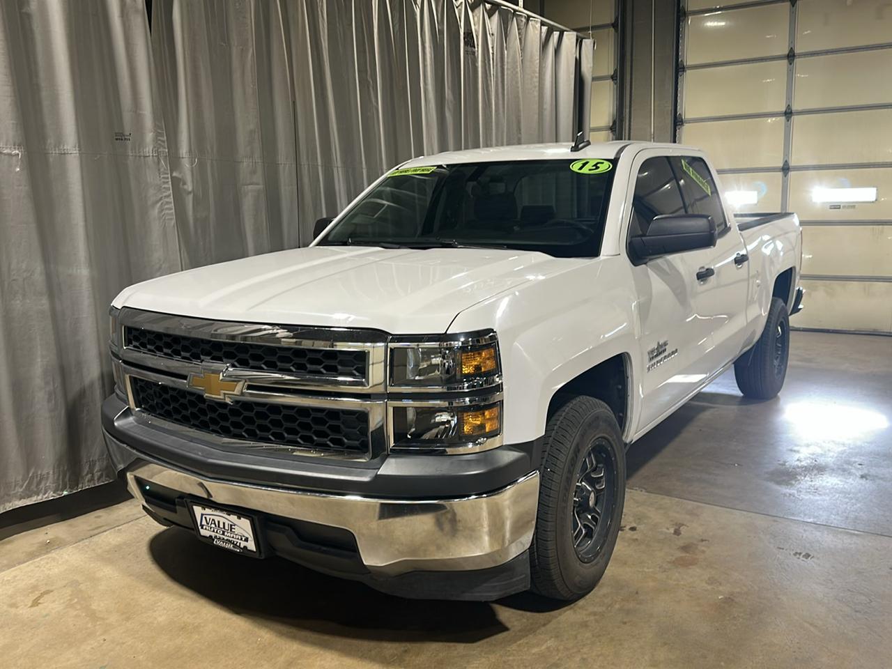 Chevrolet Silverado 1500 2WD Crew Cab 153.0" LS 2015