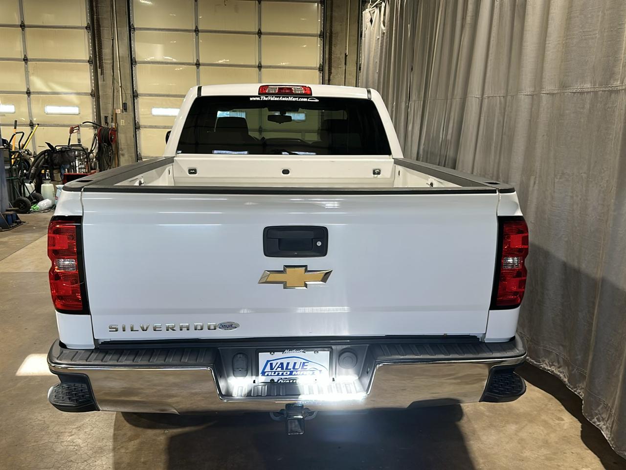 Chevrolet Silverado 1500 2WD Crew Cab 153.0" LS 2015