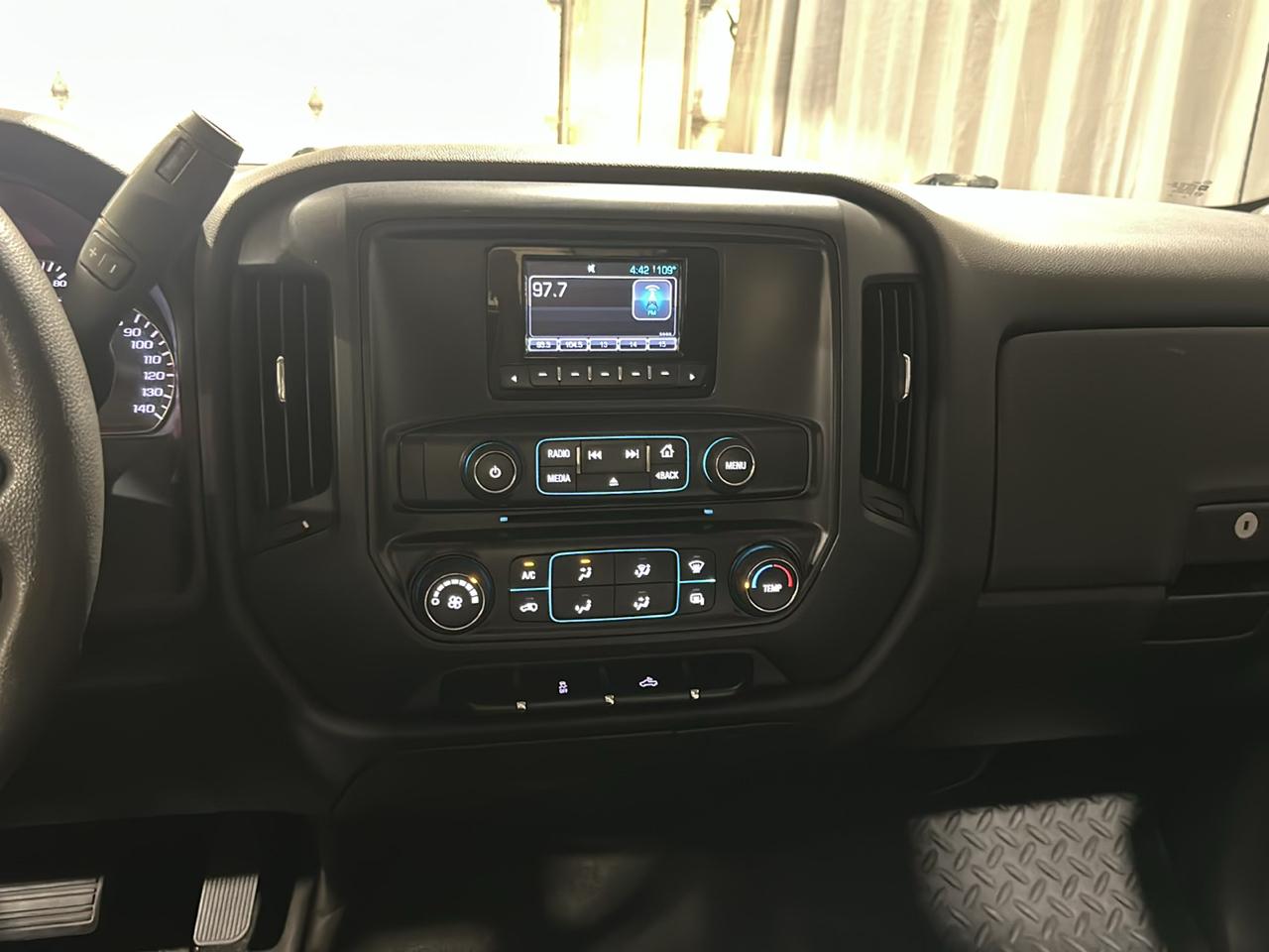 Chevrolet Silverado 1500 2WD Crew Cab 153.0" LS 2015