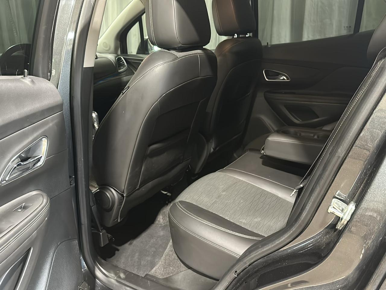 Buick Encore Base FWD 2016