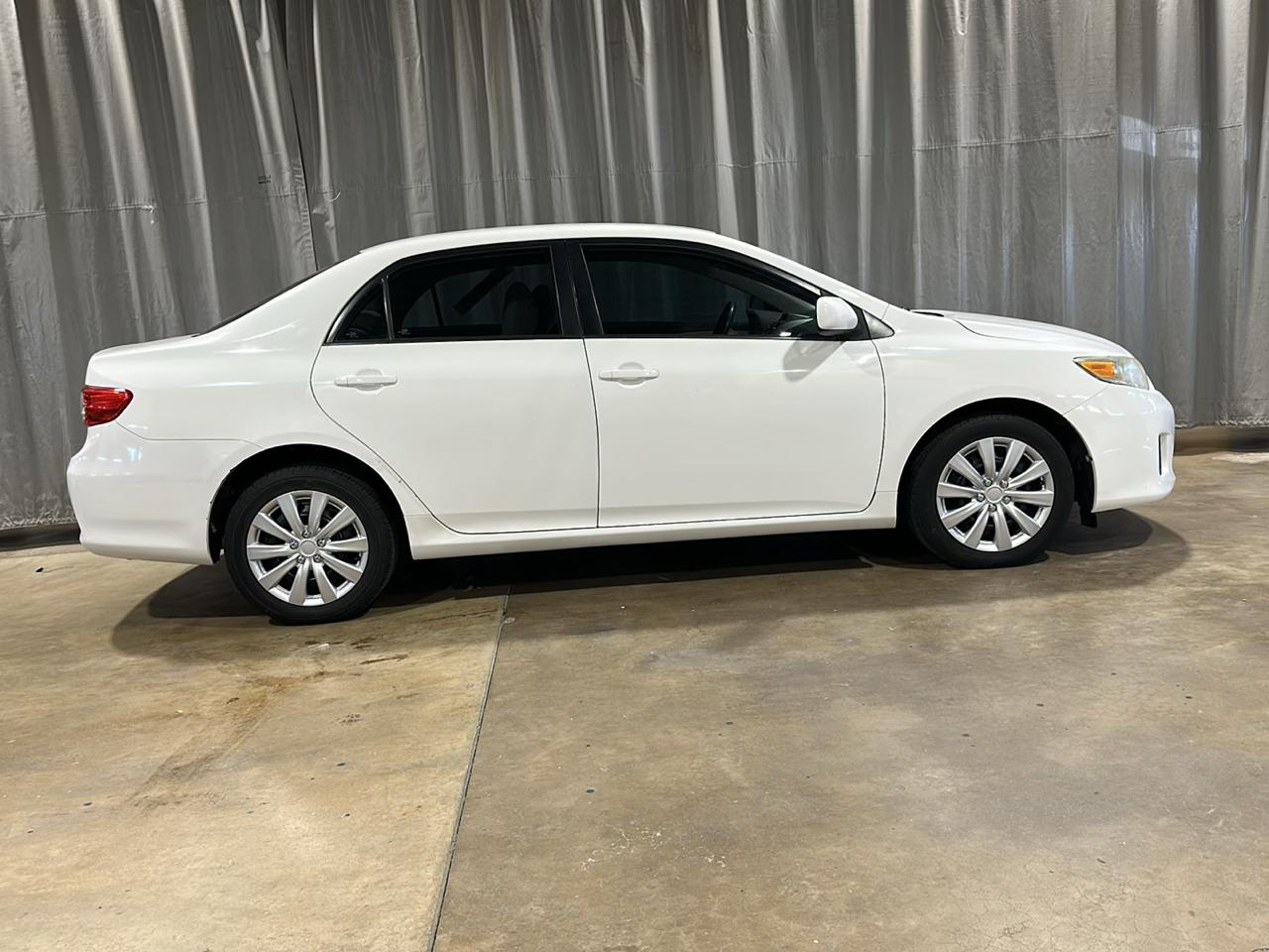 Toyota Corolla S 2013