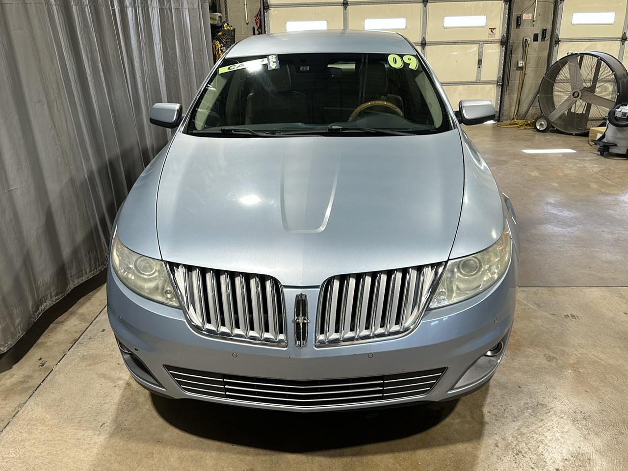 Lincoln MKS FWD 2009