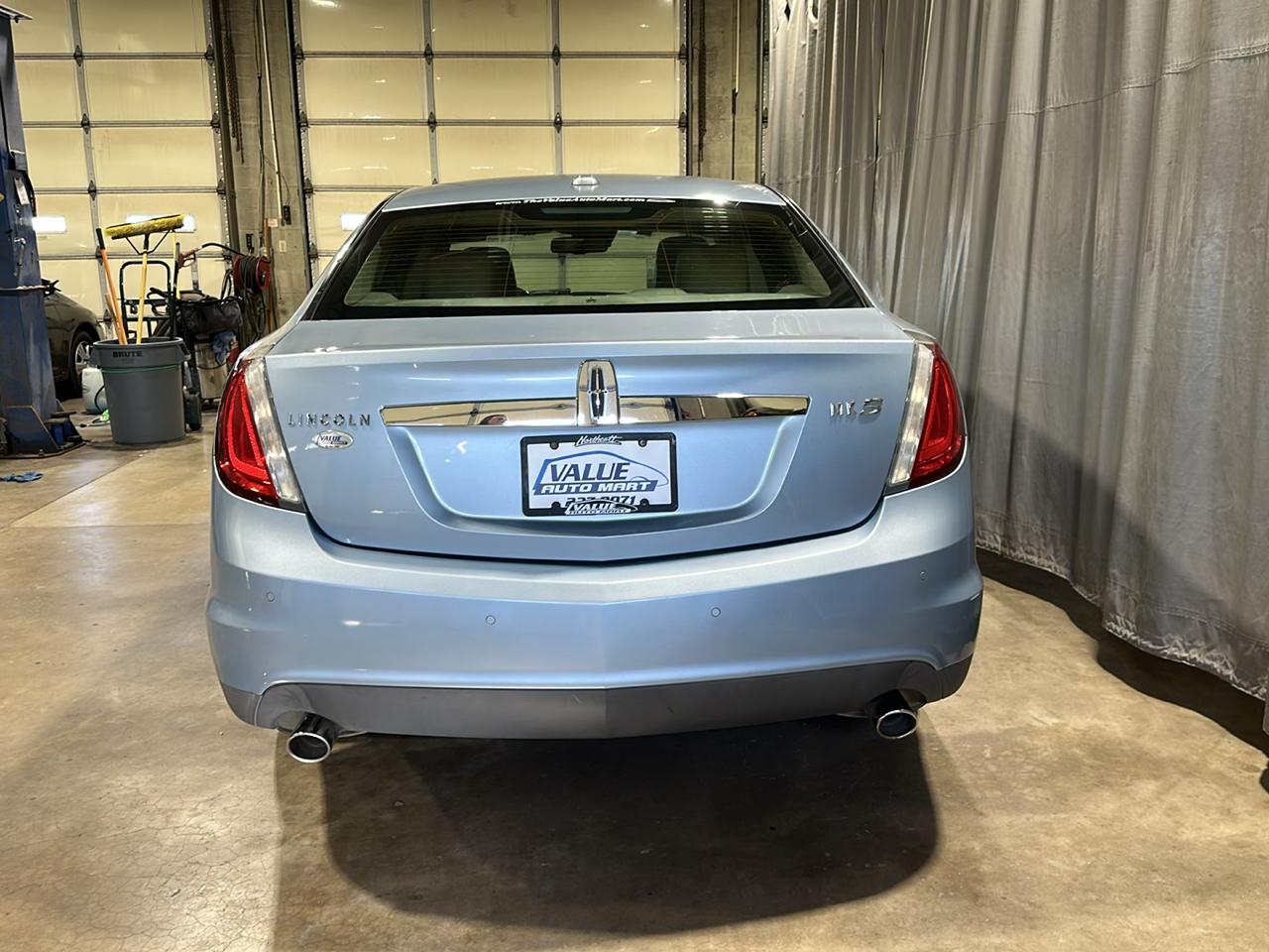 Lincoln MKS FWD 2009
