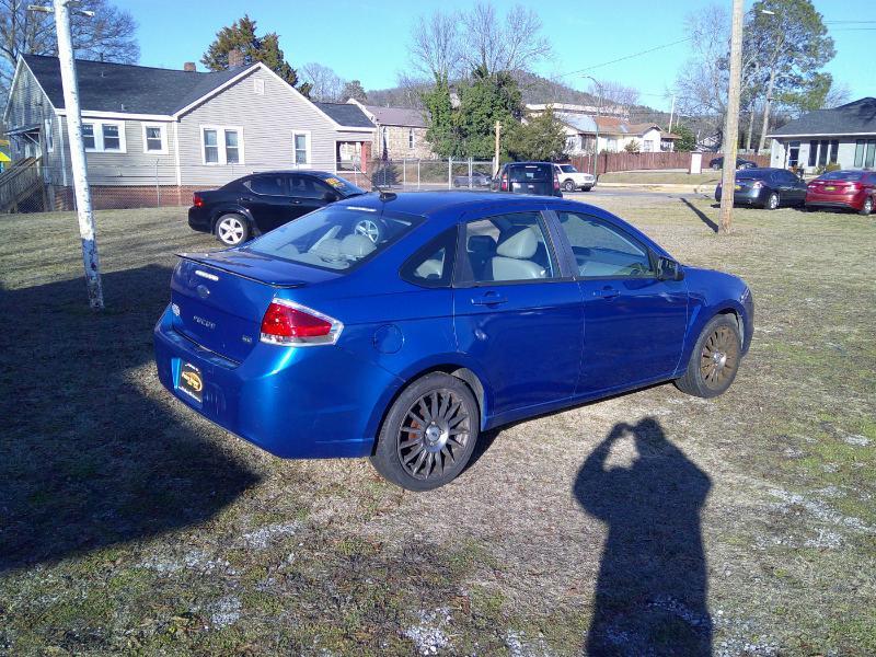 Ford Focus SES Sedan 2010