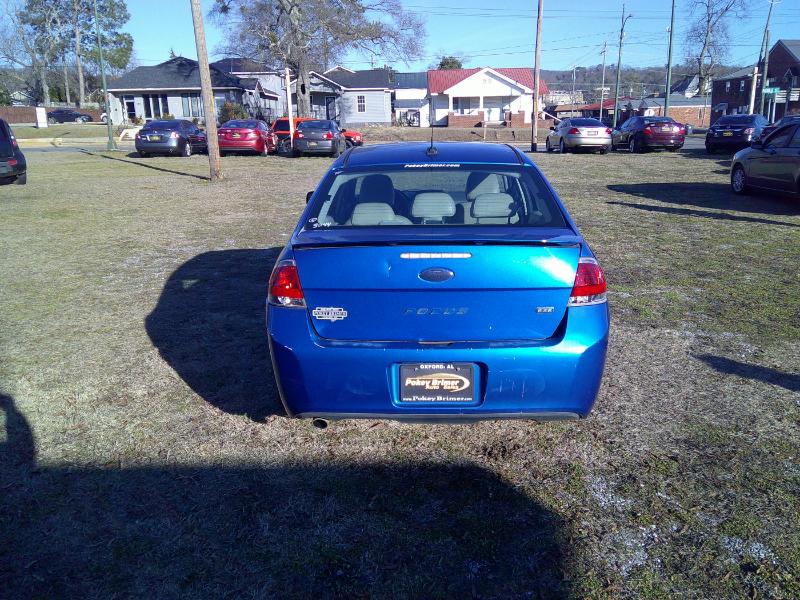 Ford Focus SES Sedan 2010