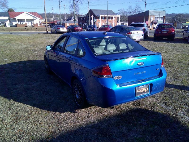 Ford Focus SES Sedan 2010
