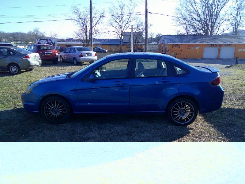 Ford Focus SES Sedan 2010