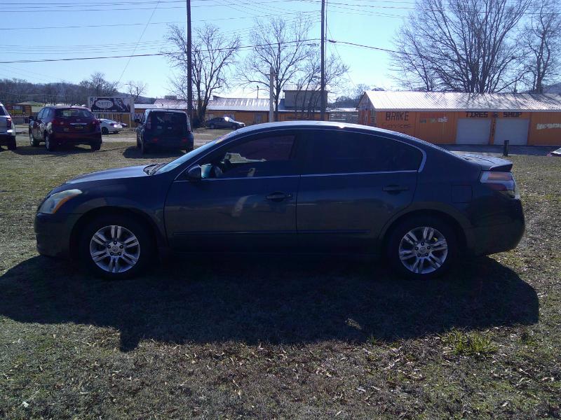 Nissan Altima 2.5 2012