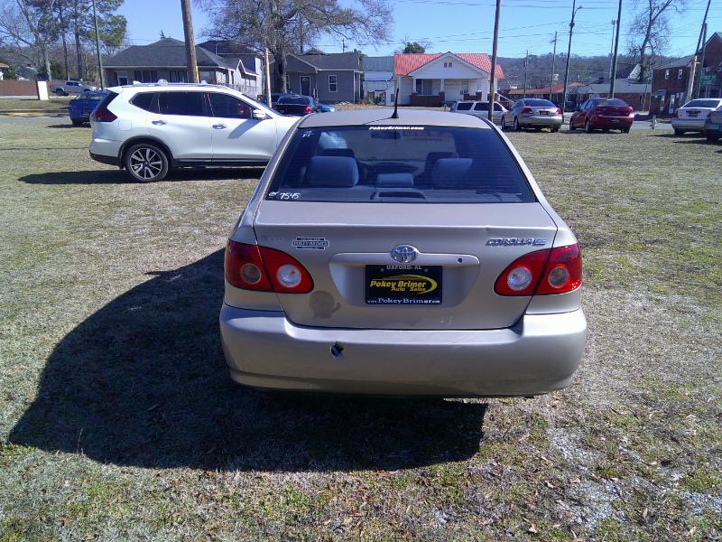 Toyota Corolla CE 2005