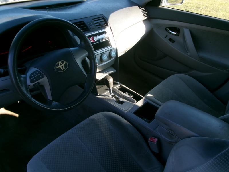 Toyota Camry XLE 5-Spd AT 2009