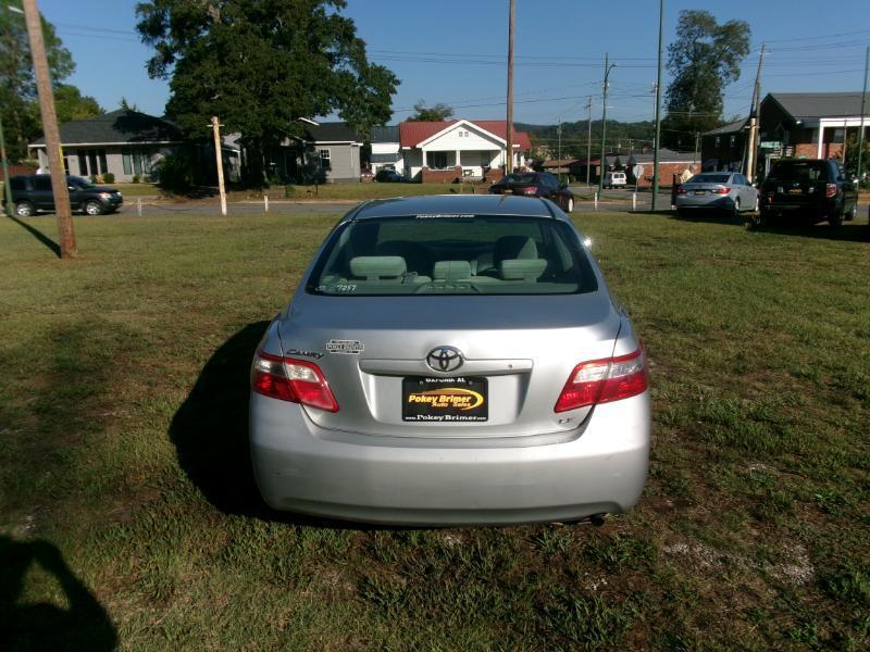 Toyota Camry XLE 5-Spd AT 2009