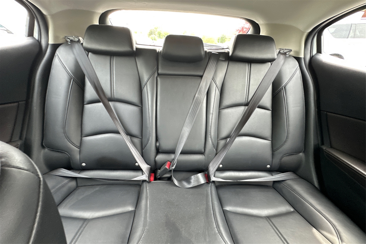 Mazda MAZDA3 s Grand Touring AT 5-Door 2017