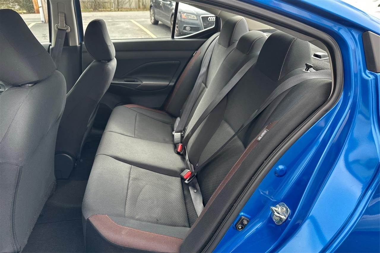 Nissan Versa SR CVT 2021