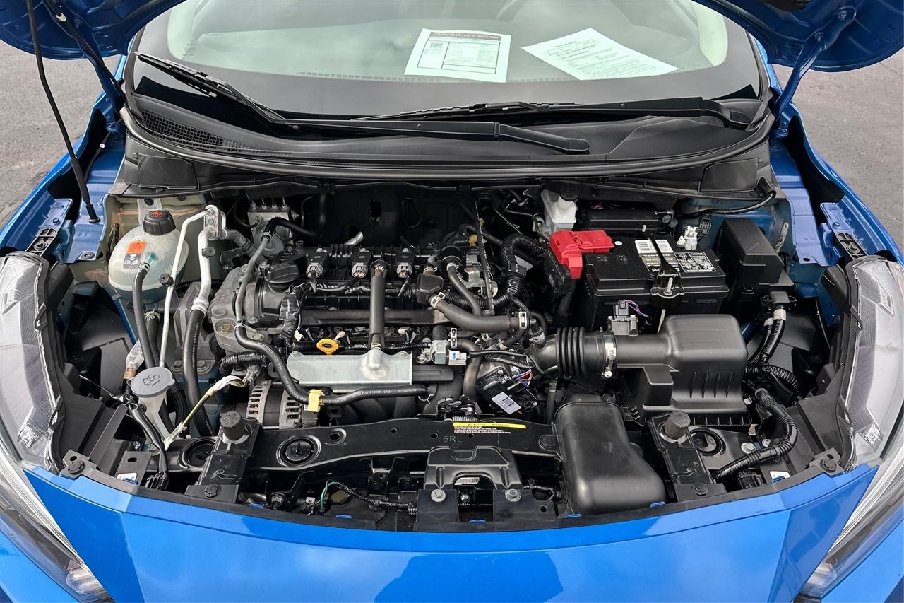 Nissan Versa SR CVT 2021