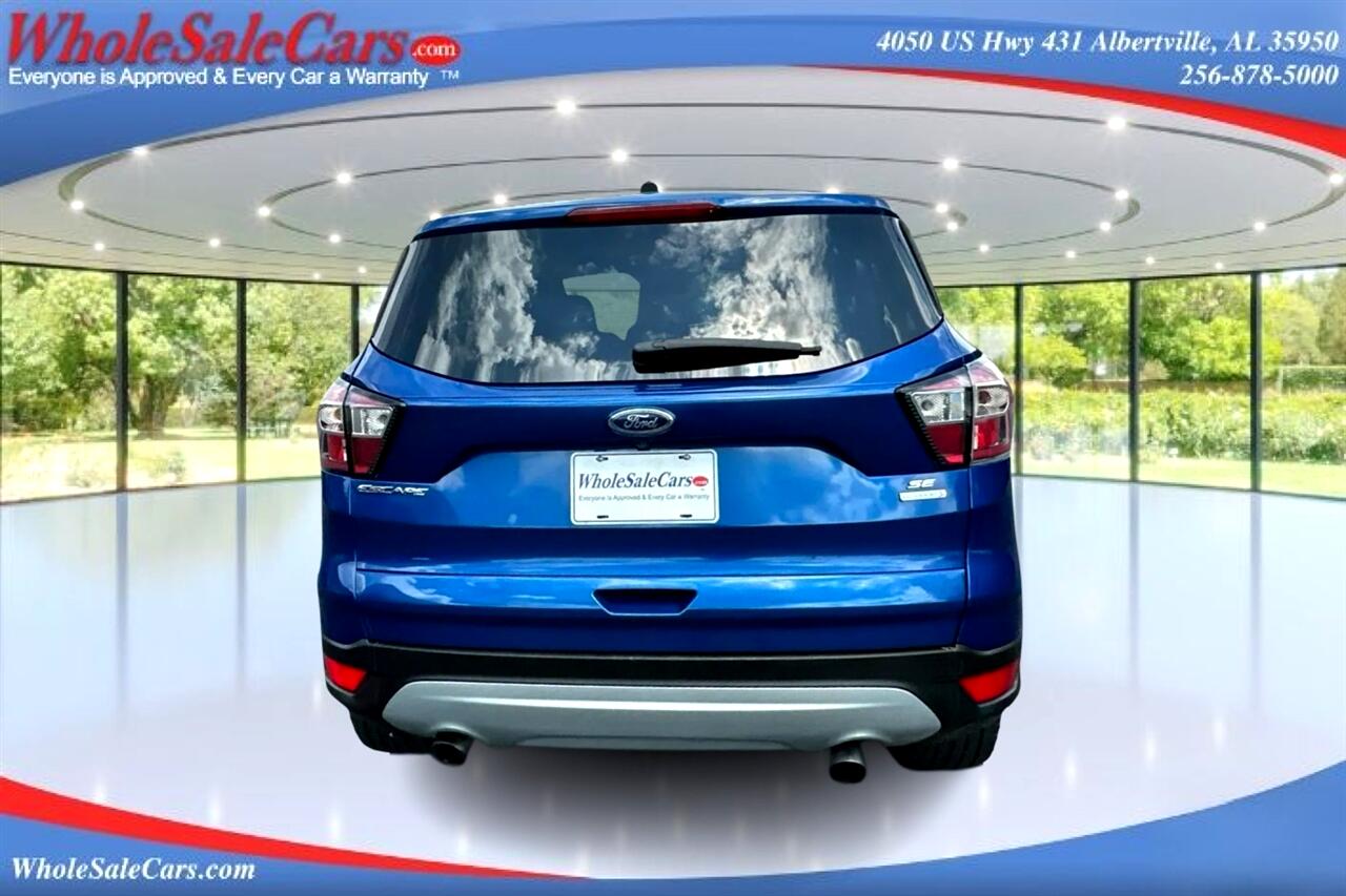 2017 Ford Escape SE photo 2
