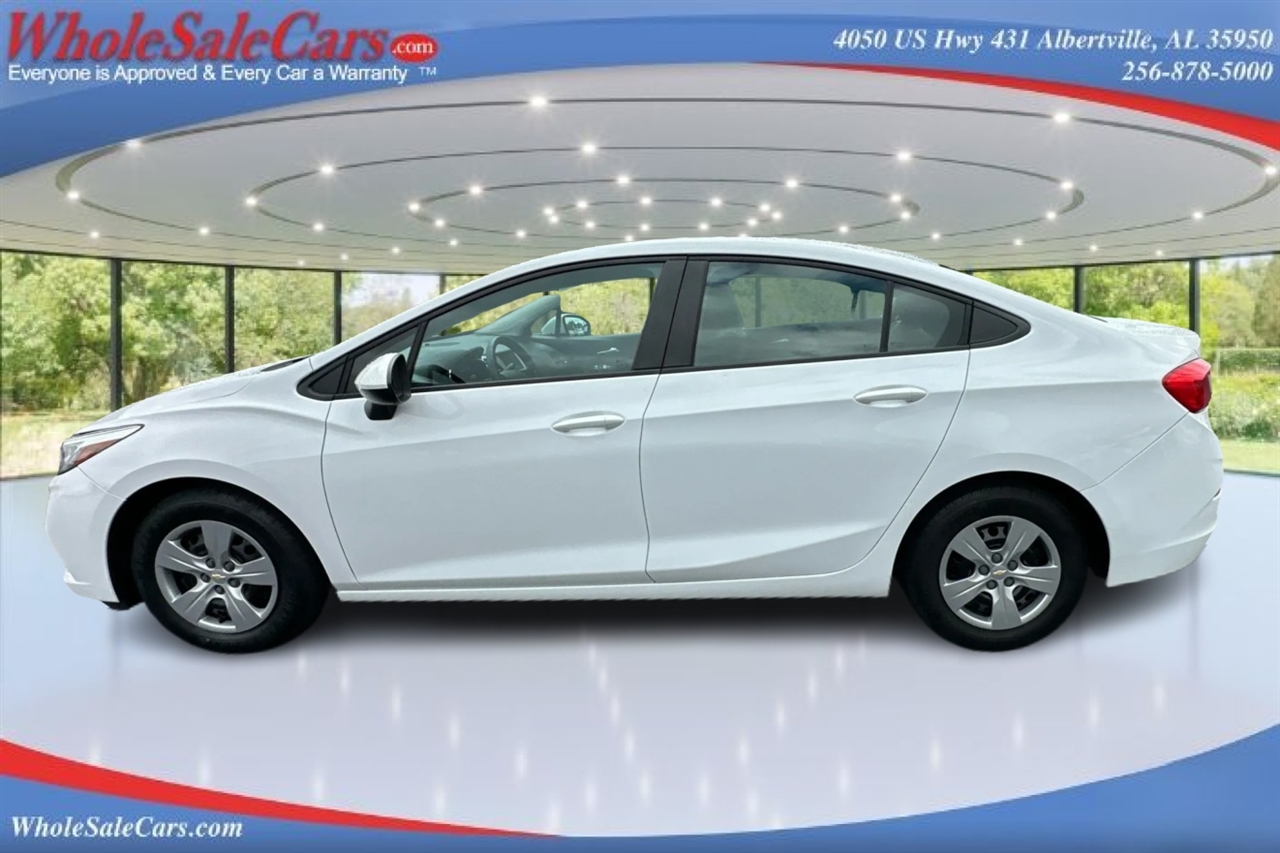 2016 Chevrolet Cruze LS photo 4