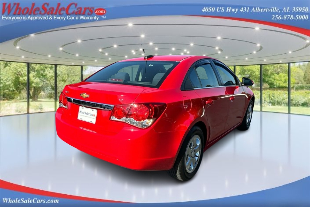 2016 Chevrolet Cruze photo 2