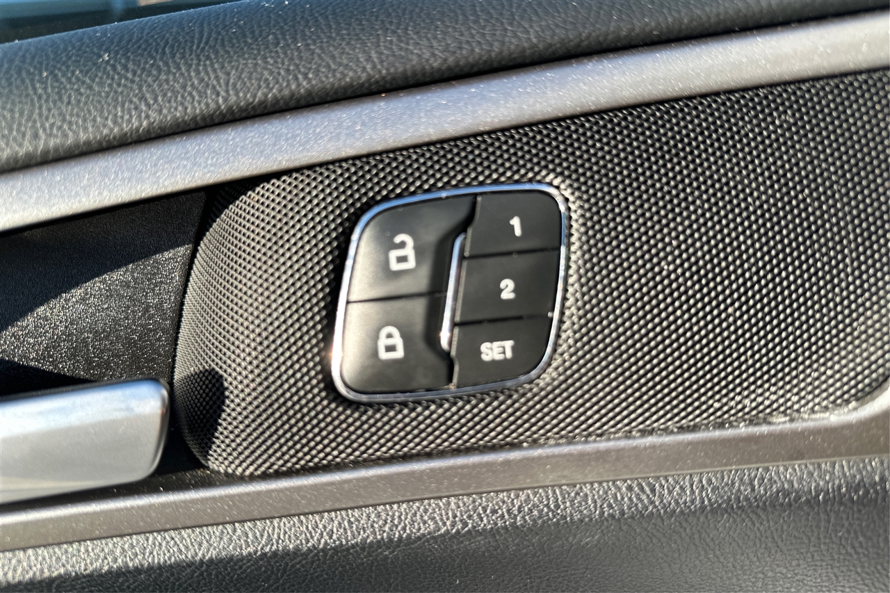 Ford Fusion SEL FWD 2020 Ford Fusion SEL FWD 2020