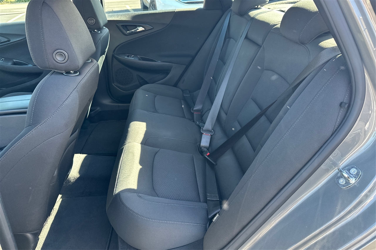 Chevrolet Malibu 4dr Sdn LT w/1LT 2018 Chevrolet Malibu 4dr Sdn LT w/1LT 2018