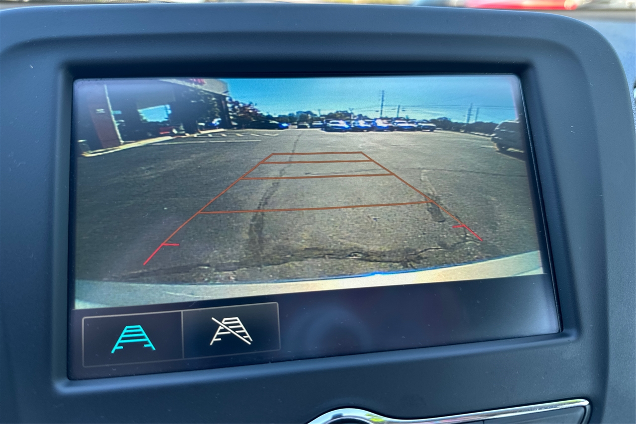 Chevrolet Malibu 4dr Sdn LT w/1LT 2018 Chevrolet Malibu 4dr Sdn LT w/1LT 2018